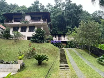 Casa com 3 Quartos à venda, 340m² no Itaipu, Niterói