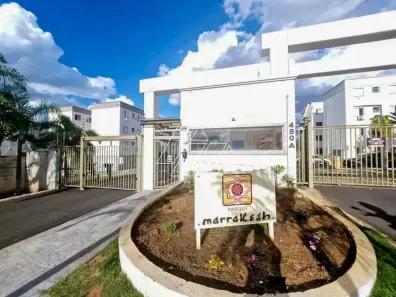 Apartamento com 2 Quartos para alugar, 49m² no Jardim Califórnia, Marília