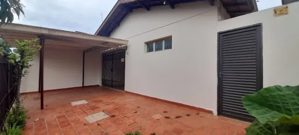 Casa com 3 Quartos para alugar, 228m² no Jaraguá, Piracicaba
