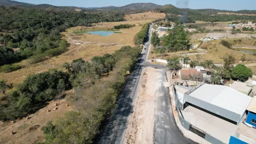 Galpão/Depósito/Armazém à venda, 530m² no Fernão Dias, Esmeraldas