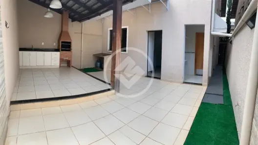 Casa de Condomínio com 3 Quartos à venda, 155m² no Parque Amazônia, Goiânia