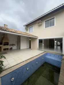 Sobrado com 3 Quartos à venda, 180m² no Cancela Preta, Macaé