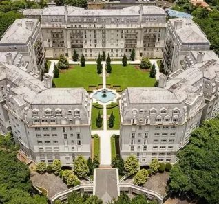 Apartamento com 3 Quartos à venda, 270m² no Jardim Leonor, São Paulo