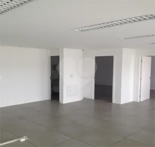 Sala Comercial à venda, 94m² no Cerqueira César, São Paulo