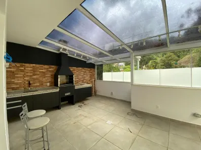 Cobertura com 4 Quartos para venda ou aluguel, 215m² no Castelanea, Petrópolis