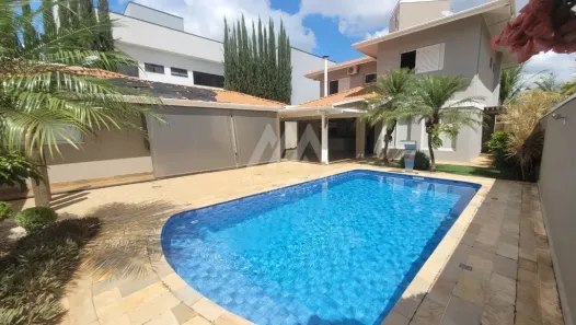 Sobrado com 4 Quartos à venda, 320m² no Cidade Jardim, Pirassununga