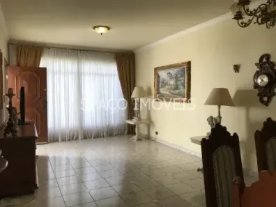 Casa com 4 Quartos para venda ou aluguel, 187m² no Vila Alexandria, São Paulo