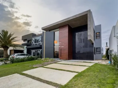 Casa com 4 Quartos à venda, 227m² no , Xangri-Lá