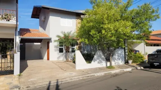 Casa de Condomínio com 3 Quartos à venda, 205m² no Parque dos Cocais, Valinhos