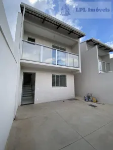 Casa com 3 Quartos à venda, 140m² no Camargos, Ibirité
