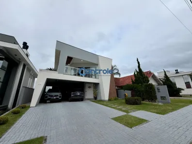 Casa de Condomínio com 3 Quartos à venda, 310m² no Pedra Branca, Palhoça