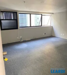 Sala Comercial à venda, 35m² no Santa Cecília, São Paulo