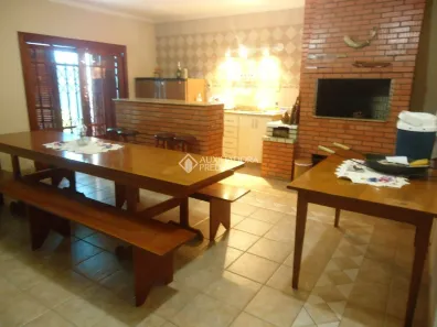 Casa com 4 Quartos à venda, 365m² no São Sebastião, Porto Alegre