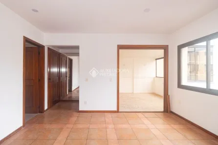Cobertura com 3 Quartos para alugar, 245m² no Mont Serrat, Porto Alegre