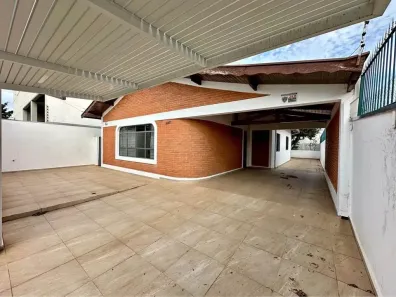 Casa com 2 Quartos à venda, 160m² no Centro Alto, Ribeirão Pires
