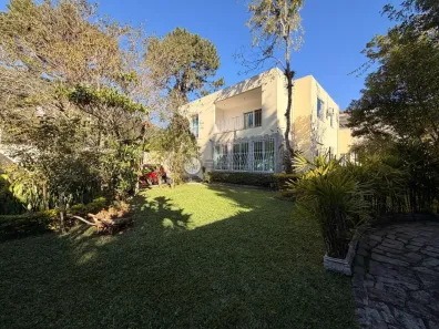 Casa com 3 Quartos à venda, 500m² no Alto, Teresópolis