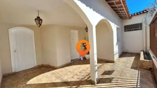 Casa com 4 Quartos à venda, 116m² no Paraíso, Belo Horizonte
