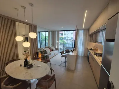 Apartamento com 3 Quartos à venda, 93m² no Centro Cívico, Curitiba