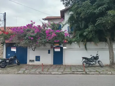 Casa com 3 Quartos à venda, 240m² no Piratininga, Niterói