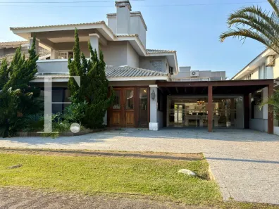 Sobrado com 4 Quartos à venda, 323m² no XANGRI-LÁ, Xangri-lá