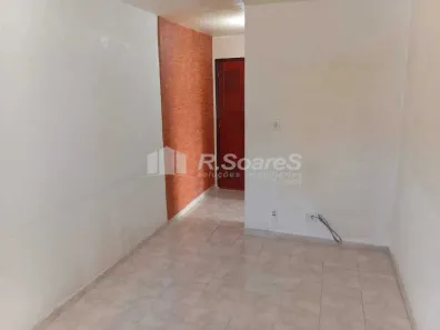 Apartamento com 2 Quartos à venda, 47m² no Jardim Sulacap, Rio de Janeiro
