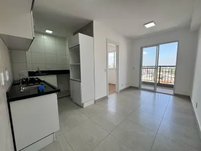 Apartamento com 2 Quartos para alugar, 37m² no Jardim Campo Grande, São Paulo