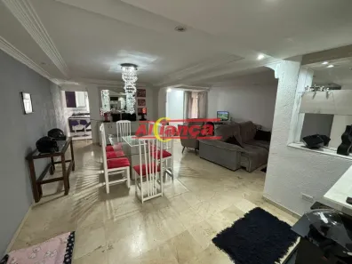 Sobrado com 3 Quartos à venda, 277m² no Jardim Santa Mena, Guarulhos