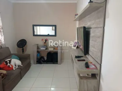 Casa com 2 Quartos à venda, 73m² no Jardim Europa, Uberlândia