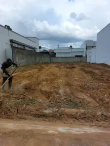 Lote/Terreno à venda, 250m² no Ponta Negra, Manaus