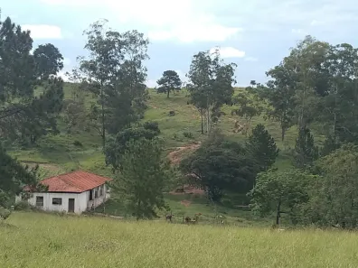 Fazenda/Sítio com 3 Quartos à venda, 2297m² no Jundiaí Mirim, Jundiaí