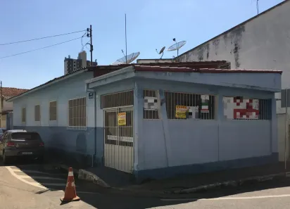 Casa com 3 Quartos para venda ou aluguel, 90m² no Centro, Pouso Alegre