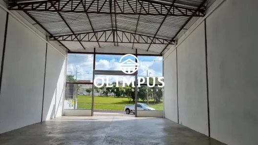 Galpão/Depósito/Armazém para alugar, 300m² no Alto Umuarama, Uberlândia