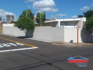 Casa com 3 Quartos à venda, 258m² no Jardim Macarenco, São Carlos