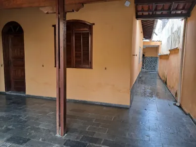 Casa com 5 Quartos à venda, 180m² no Parque Recreio, Contagem