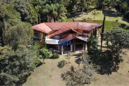Casa de Condomínio com 5 Quartos à venda, 290m² no Cuiabá, Petrópolis