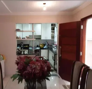 Sobrado com 3 Quartos à venda, 240m² no Jardim Marek, Santo André