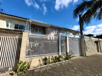 Sobrado com 3 Quartos à venda, 125m² no Tarumã, Curitiba