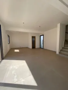 Casa de Condomínio com 3 Quartos à venda, 121m² no Jardins Berlim, Senador Canedo