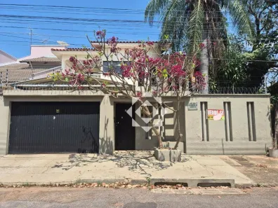 Casa com 5 Quartos à venda, 300m² no Plano Diretor Sul, Palmas