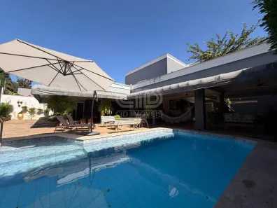 Casa com 4 Quartos à venda, 472m² no Jardim Califórnia, Cuiabá