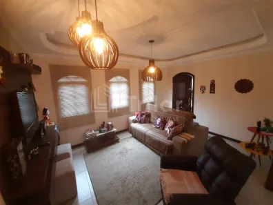 Casa com 3 Quartos à venda, 120m² no Jardim Independência, Taubaté