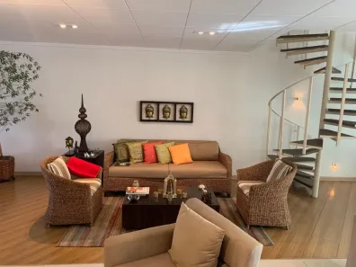 Casa com 3 Quartos à venda, 215m² no Aclimação, São Paulo
