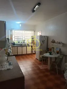 Casa com 3 Quartos à venda, 200m² no Lopes de Oliveira, Sorocaba