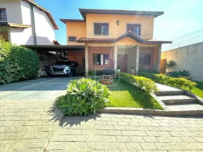 Casa de Condomínio com 3 Quartos à venda, 250m² no Jardim Ana Estela, Carapicuíba