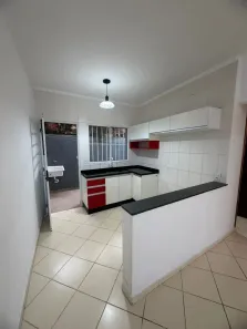 Casa com 2 Quartos para alugar, 60m² no Vila São Paulo, Mogi das Cruzes