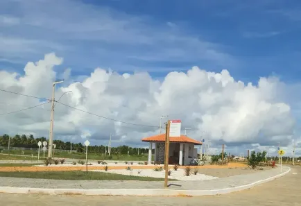 Lote/Terreno à venda, 200m² no Olhos d'Água, Barra dos Coqueiros