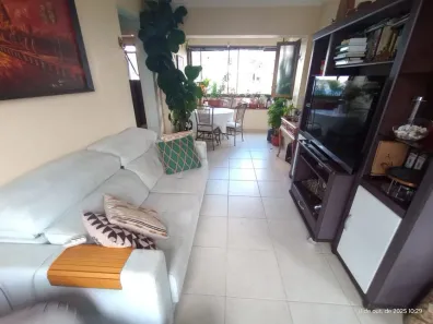 Apartamento com 2 Quartos à venda, 67m² no Menino Deus, Porto Alegre