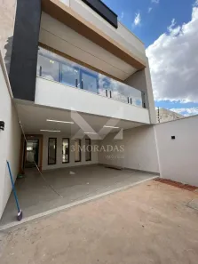 Sobrado com 3 Quartos à venda, 209m² no Parque Amazônia, Goiânia