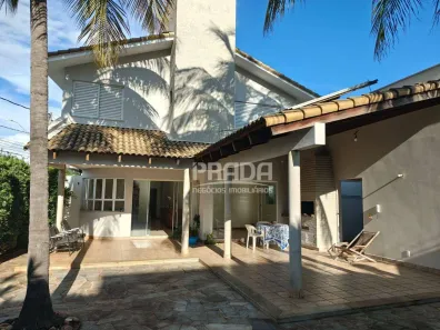 Casa com 4 Quartos à venda, 305m² no Jardim Karaíba, Uberlândia