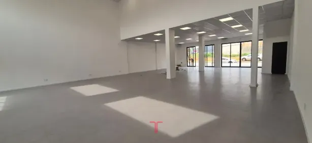 Ponto Comercial para alugar, 500m² no Nações, Fazenda Rio Grande
